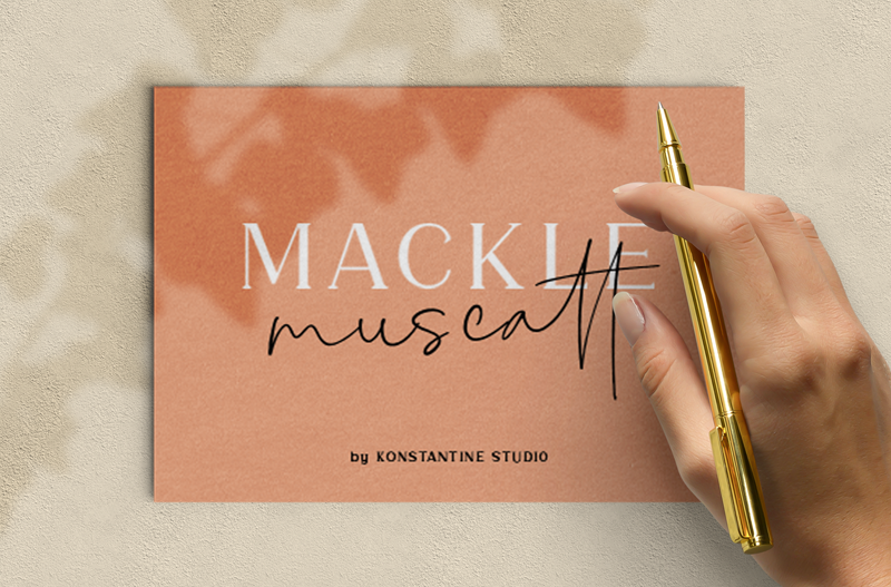 Mackle Script